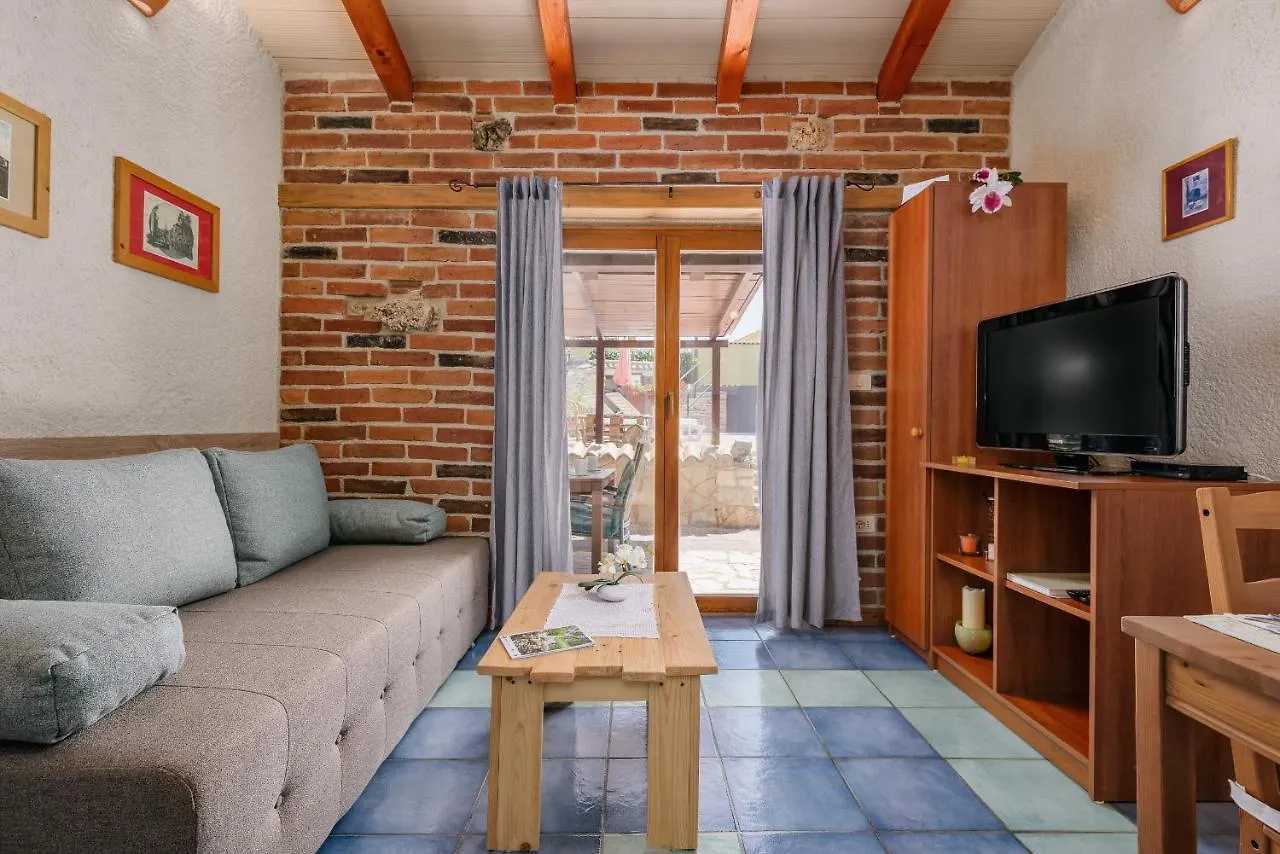 Apartment With Pool Višnjan